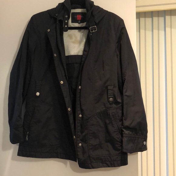 Gallery Jackets & Blazers - Gallery rain jacket size M. Nice details snap btns